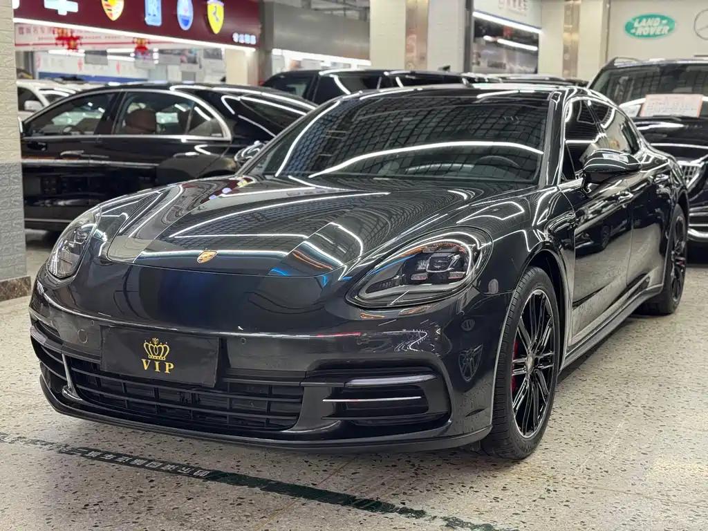 2017 Porsche Panamera Chinese Used Cars in UAE Export 2017 Porsche Panamera Chinese Used Cars in UAE Export