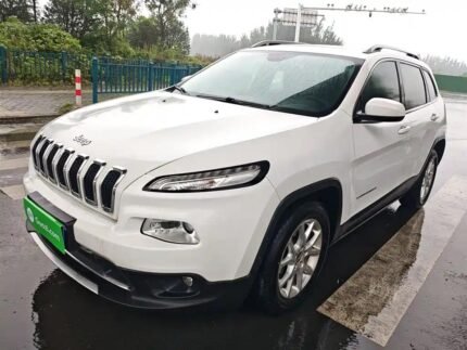 2018 Used Grand Jeep Cherokee - Thriving Second Hand China