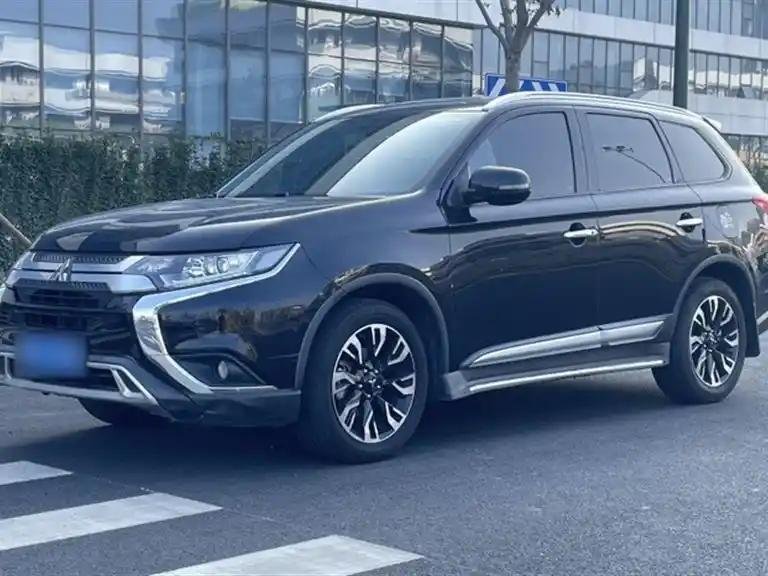 2019 Mitsubishi Outlander for sale 928775 | Eauto Export 2019 Mitsubishi Outlander for sale 928775 | Eauto Export