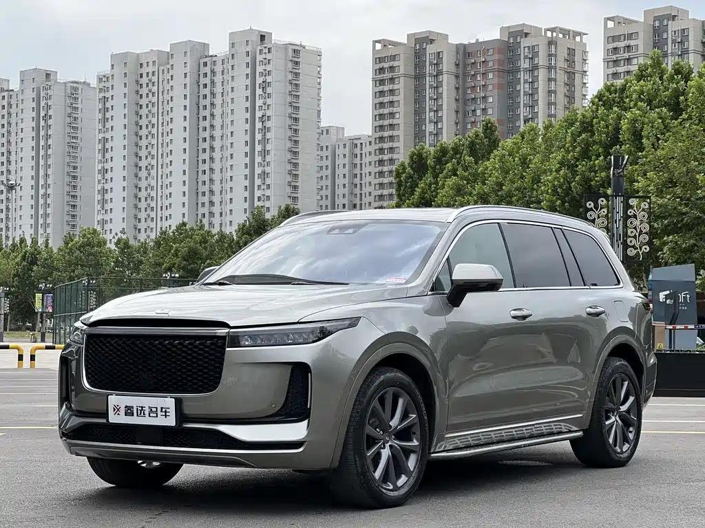 2020 LI One Auto - Leading Chinese Car EV Pioneer 2020 LI One Auto - Leading Chinese Car EV Pioneer