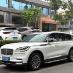 2020 Lincoln Aviator Hybrid - Chinese EV Car Companies