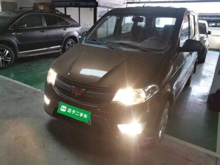 2020 Wuling Hongguang Mini EV Interior: Chinese Used Cars for Export