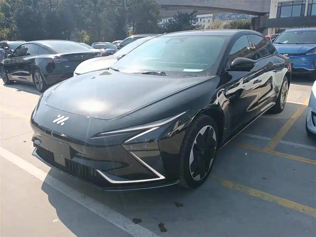 2022 IM L7 - New Chinese EV Car Performance Sedan 2022 IM L7 - New Chinese EV Car Performance Sedan