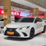 2022 Lexus ES Hybrid: Buy from China
