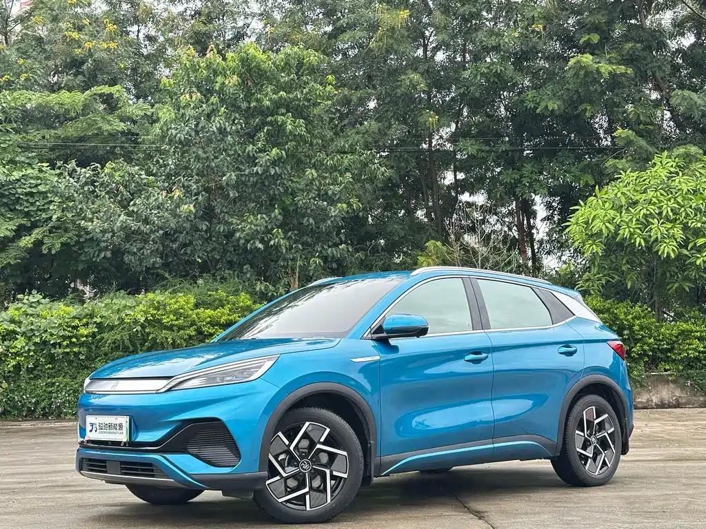 2022 Volvo EX30 vs BYD Yuan Plus - Chinese EV Cos Rival 2022 Volvo EX30 vs BYD Yuan Plus - Chinese EV Cos Rival