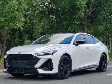 2023 Changan UNI-V IDD Hybrid - Premium China EV Used Car