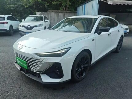 2023 Changan UNI-V iDD PHEV Top 10 Chinese Electric Cars - Advanced Used