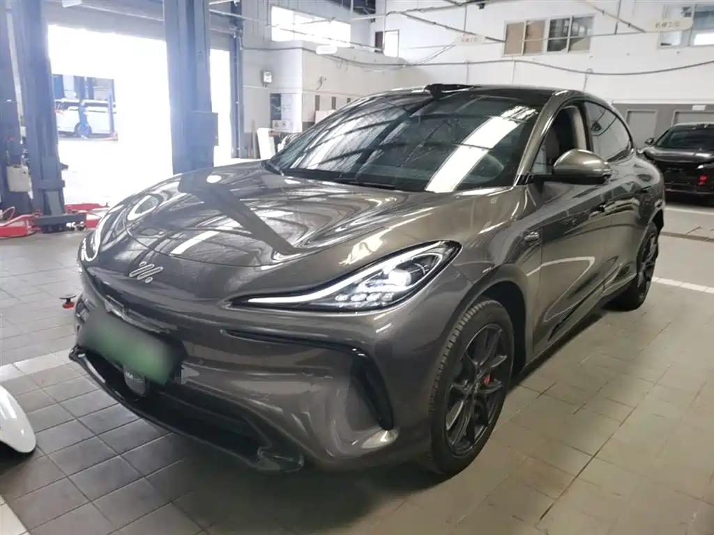2023 IM LS6 Top 5 Chinese EV Companies - Performance Used 2023 IM LS6 Top 5 Chinese EV Companies - Performance Used