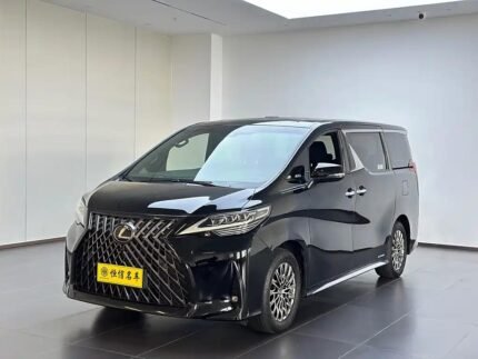 2023 Lexus LM Hybrid SUV: China Deals