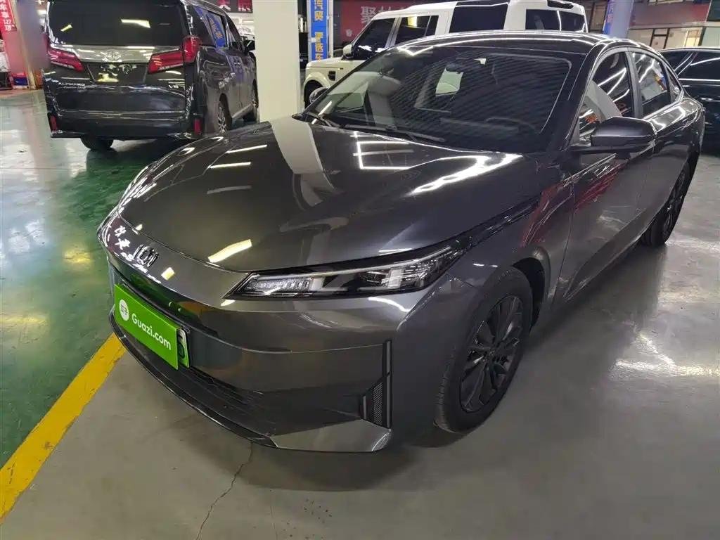2024 Changan Nevo A05 Review Used Electric Car for Sale in China - Detailed Used 2024 Changan Nevo A05 Review Used Electric Car for Sale in China - Detailed Used