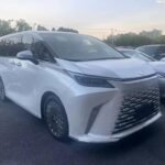2024 Lexus LM Hybrid SUV - China Export