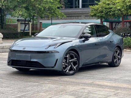 2024 Lynk & Co 07 EM-P - GM Chinese Electric Car Hybrid