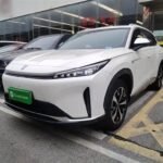 2024 Roewe D5X DMH - China Used Electric Car Export