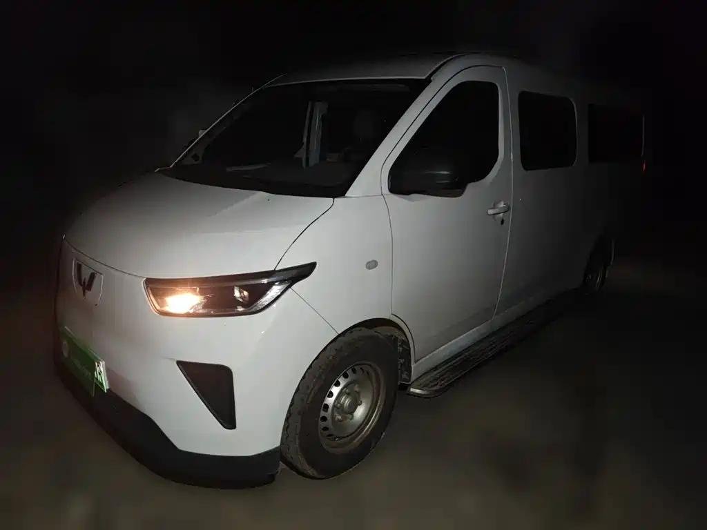 2024 Wuling Yangguang Electric Minibus - New Chinese EV Car 2024 Wuling Yangguang Electric Minibus - New Chinese EV Car