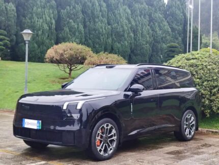 2025 Lynk & Co 900 - Leading Asian Electric Car Company