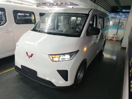 2025 Wuling Yangguang EV Passenger - China Cars Review