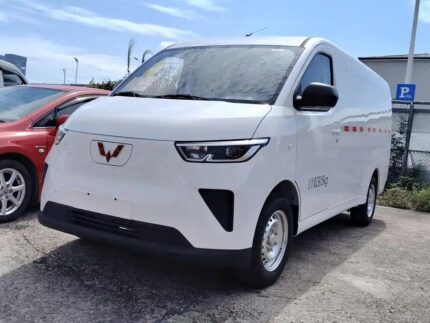 2025 Wuling Yangguang Indonesia - Used EV Car China