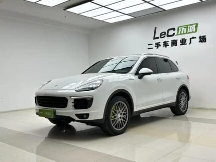 7 Seat Porsche Cayenne