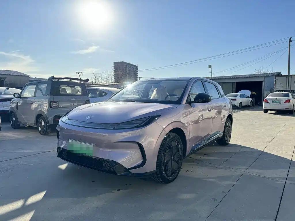 ARCFOX T1 2025: Top Chinese EV Companies ARCFOX T1 2025: Top Chinese EV Companies