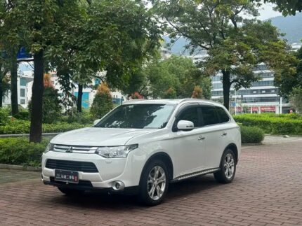 Available 2015 Mitsubishi Outlander for Sale Used - Used Car Parts from China