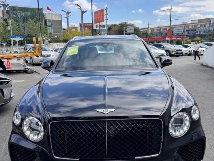 Bentley Bentayga W12: Power Biggest Used Car Dealer in China