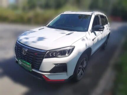 Black Changan CS75