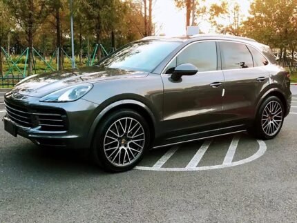 Black Porsche Cayenne China Used Car Auction Opportunity