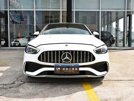 Blue Mercedes-Benz C-Class: Best Chinese SUV 2021 Alternative