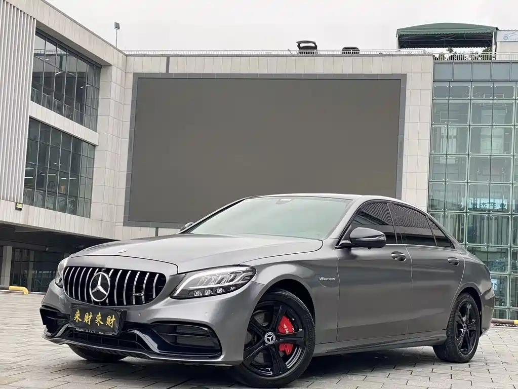 BMW M340i vs Mercedes-Benz C-Class Specs: Top Chinese EV Car Companies BMW M340i vs Mercedes-Benz C-Class Specs: Top Chinese EV Car Companies