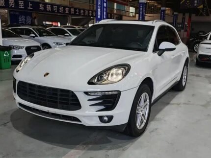 Capable 4 4 Porsche Macan in China Used Cars for Sale