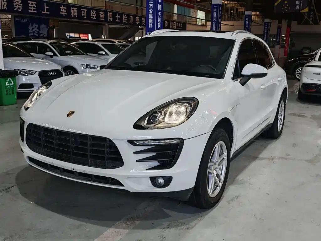Capable 4 4 Porsche Macan in China Used Cars for Sale Capable 4 4 Porsche Macan in China Used Cars for Sale