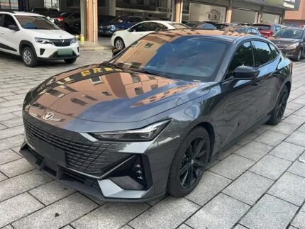 Changan UNI-V IDD 2023 Used Cars Sale China for Export