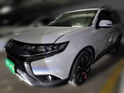 Comfortable Interior Mitsubishi Outlander: Chinese Electric Car Company