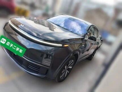 Competitive Li Auto L7 Price in China: Old Chinese Police Car Context