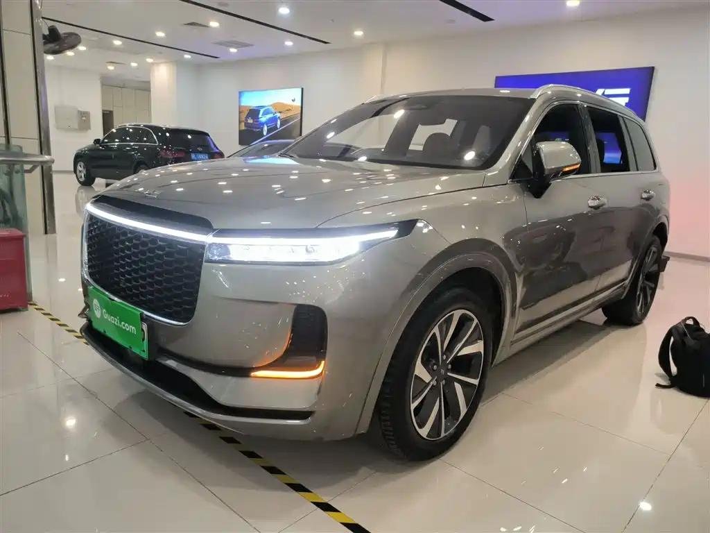 Determined I Will Be the One Jet Li LI ONE: New Chinese EV Determined I Will Be the One Jet Li LI ONE: New Chinese EV