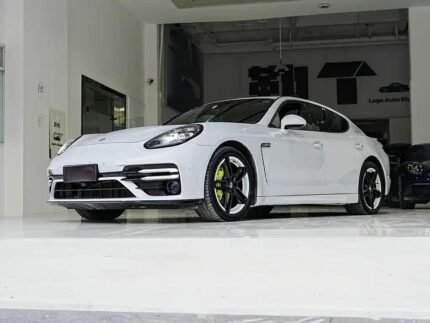 Easy Oil Change Porsche Panamera: Second Hand Car in China