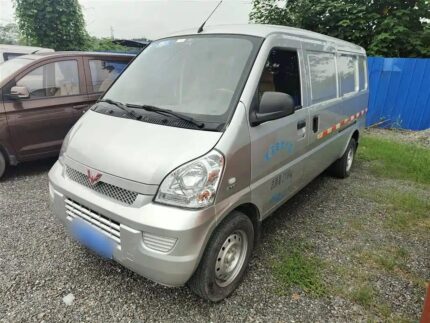 Electric Wuling Rongguang EV Variant - Hybrid Chinese Cars Options
