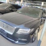 Elegant Lincoln Continental: Thriving China Used Car Sales