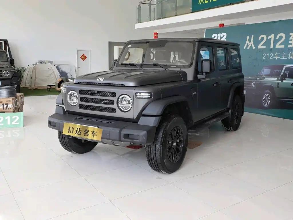 Explore 212 t01: Premium 0 km Used Car China Export Deal Explore 212 t01: Premium 0 km Used Car China Export Deal