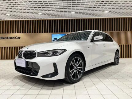 Explore Used BMW 3 Series 2023 2L Petrol Deals Online