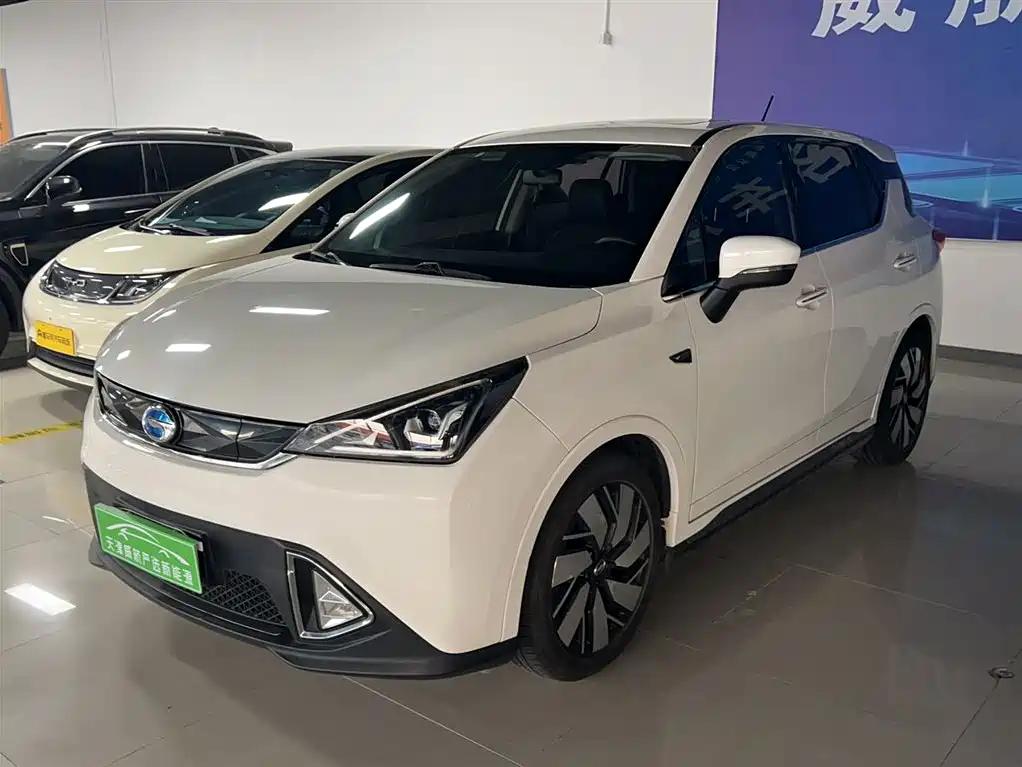 GAC Trumpchi GE3 2018: Advanced Chinese Car EV GAC Trumpchi GE3 2018: Advanced Chinese Car EV