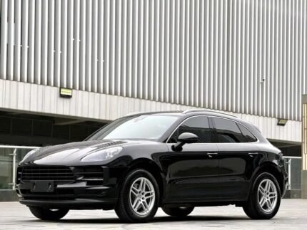 Impressive Towing Capacity Porsche Macan via Used Car Engines in China