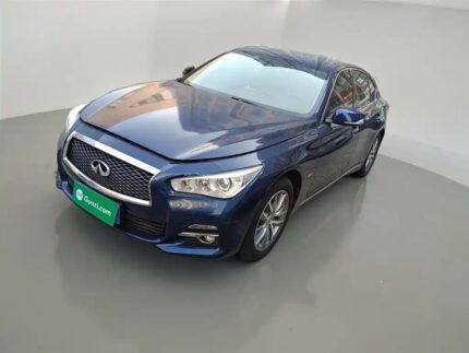 Infiniti Q50 Review