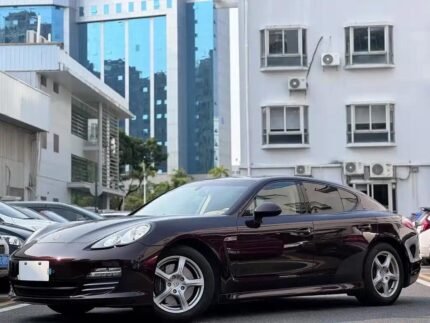 Inspired 911 Porsche Panamera via Old Chinese Car Manufacturers