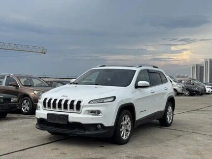 Jeep Cherokee Reviews 2017: Used Car China Website