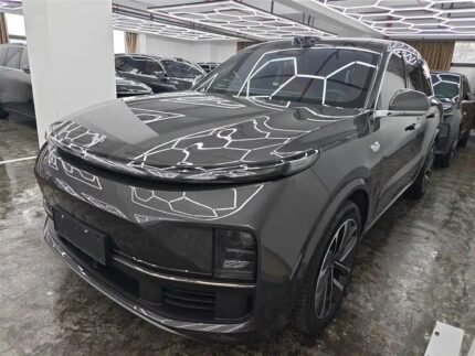 L8 Li Premium: Used Cars for Sale in Beijing China