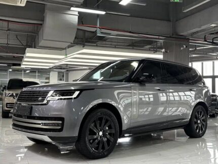 Land Rover Range Rover Towing Capacity: Chinese Car EV Utility Rival