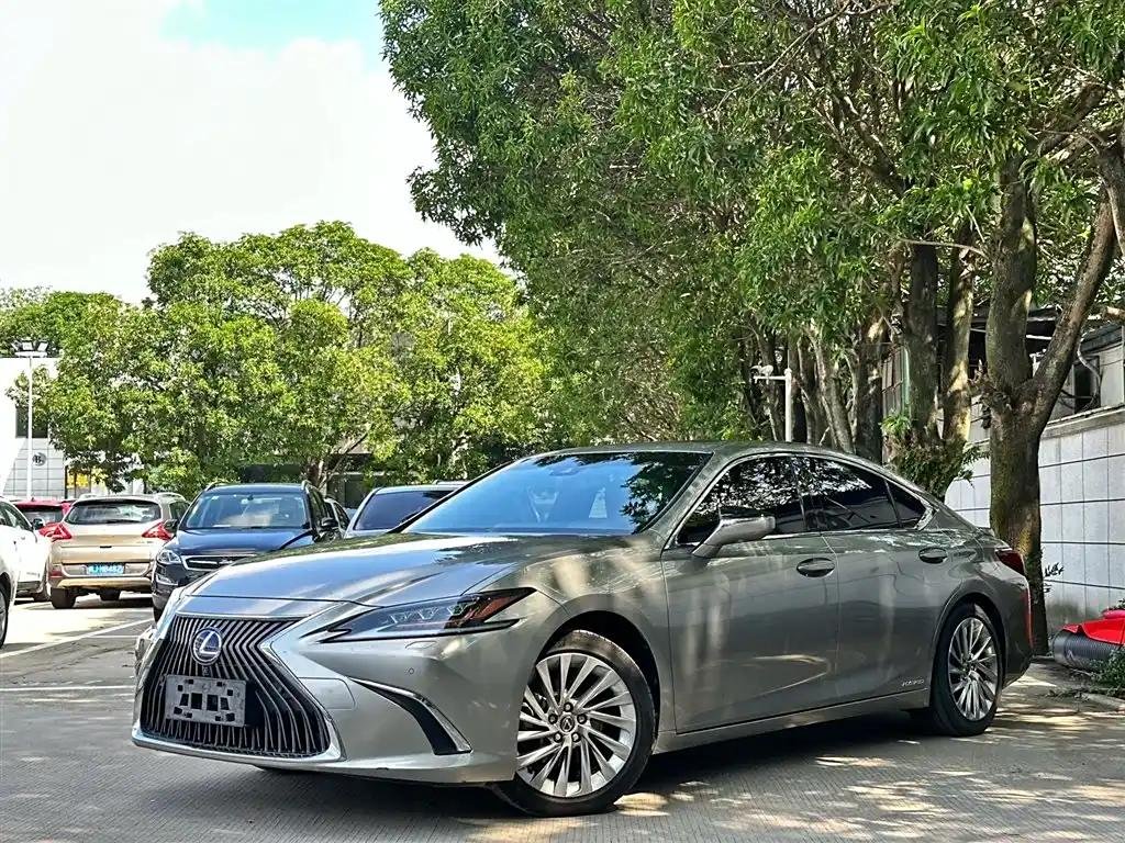 Lexus ES 2021 Hybrid: Global Shipping Lexus ES 2021 Hybrid: Global Shipping