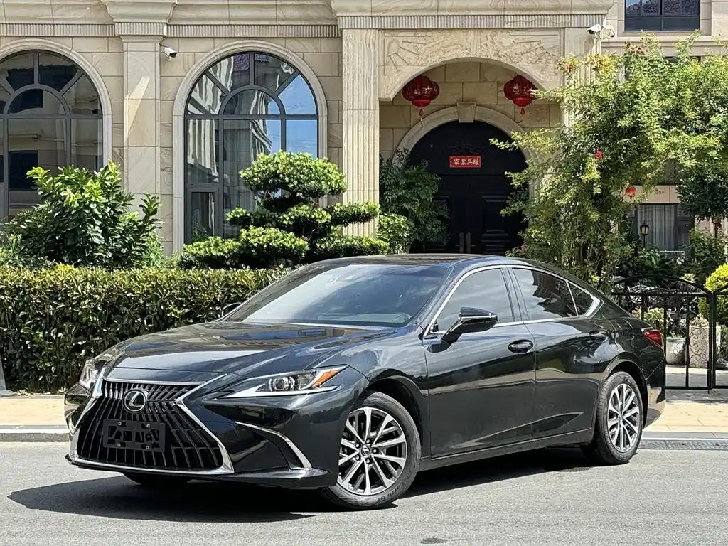 Lexus ES 2023 Petrol: Direct from China Lexus ES 2023 Petrol: Direct from China