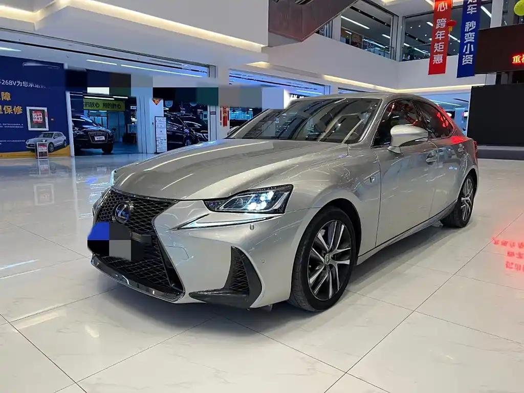 Lexus IS 2018 Petrol: Your Trusted Exporter Lexus IS 2018 Petrol: Your Trusted Exporter